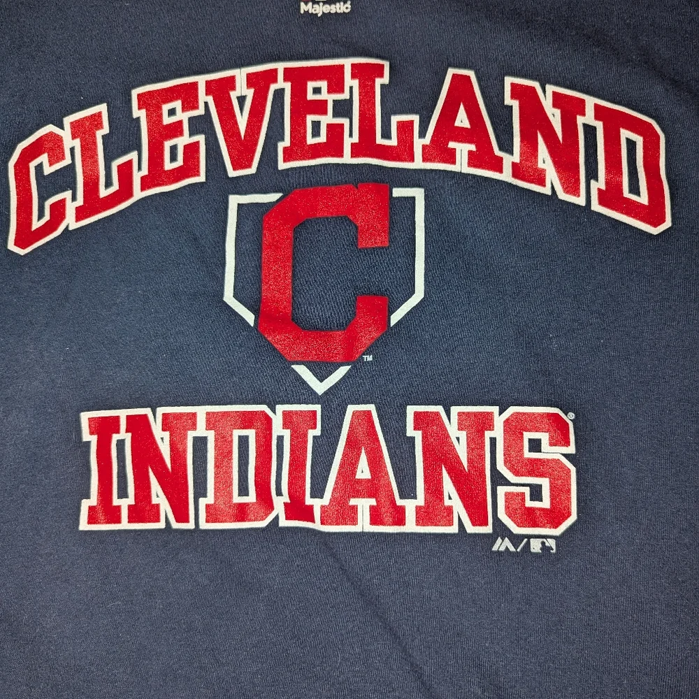 Majestic‎ Men's Medium Cleveland Indians Graphic Print T-shirt